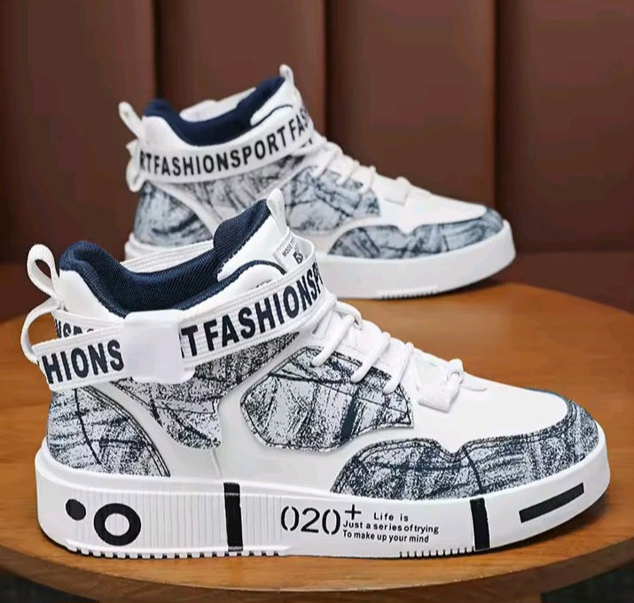 Graphic Street Sneakers