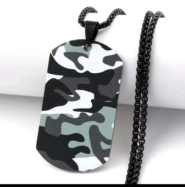 Camouflage Military Dog Tag Necklace – Men’s Fashion