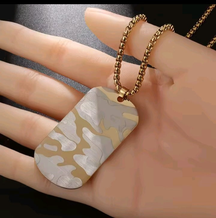 Camouflage Military Dog Tag Necklace – Men’s Fashion