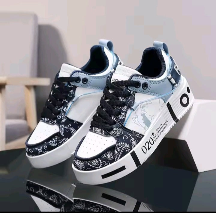 Minimal White Casual Sneakers