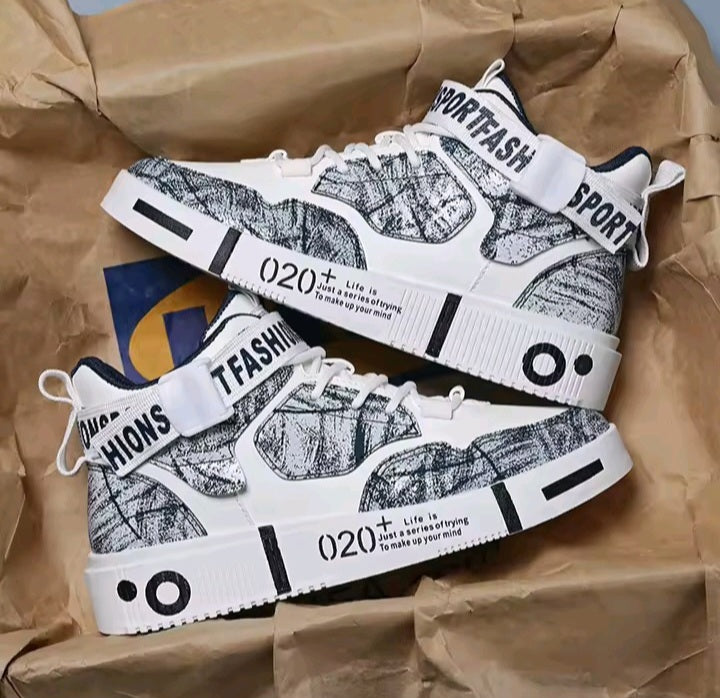 Graphic Street Sneakers