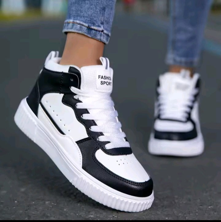 Classic Black & White Casual Sneakers