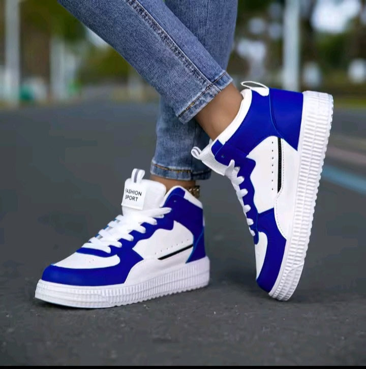 Classic Black & White Casual Sneakers