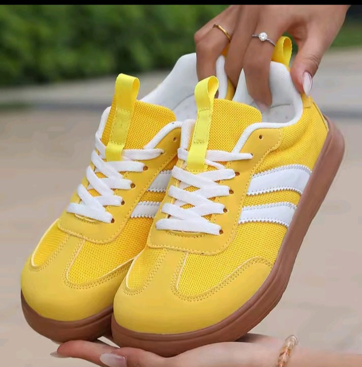 Women’s Red & White Casual Sneakers