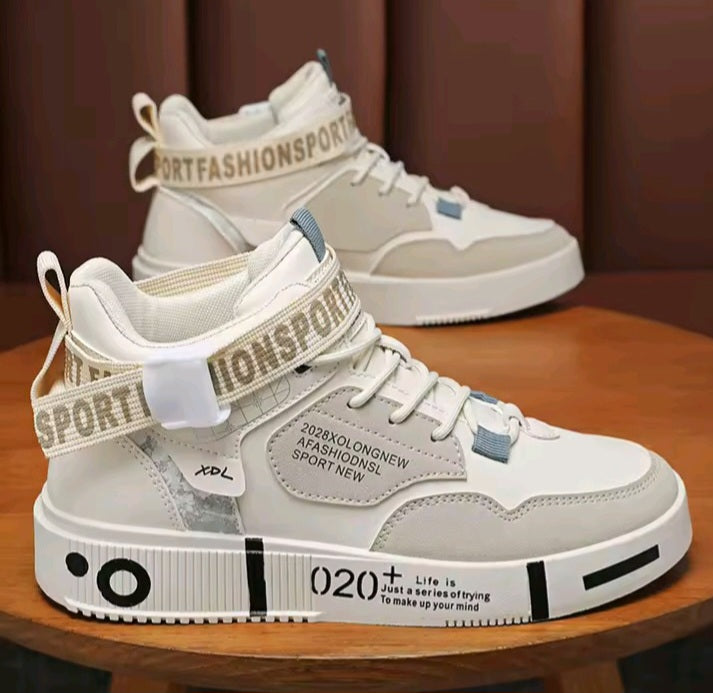 Graphic Street Sneakers
